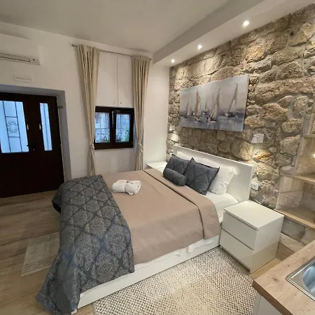 Placeta & Apartamento