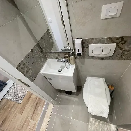 Placeta & Apartman *