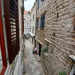 Placeta & Apartment *